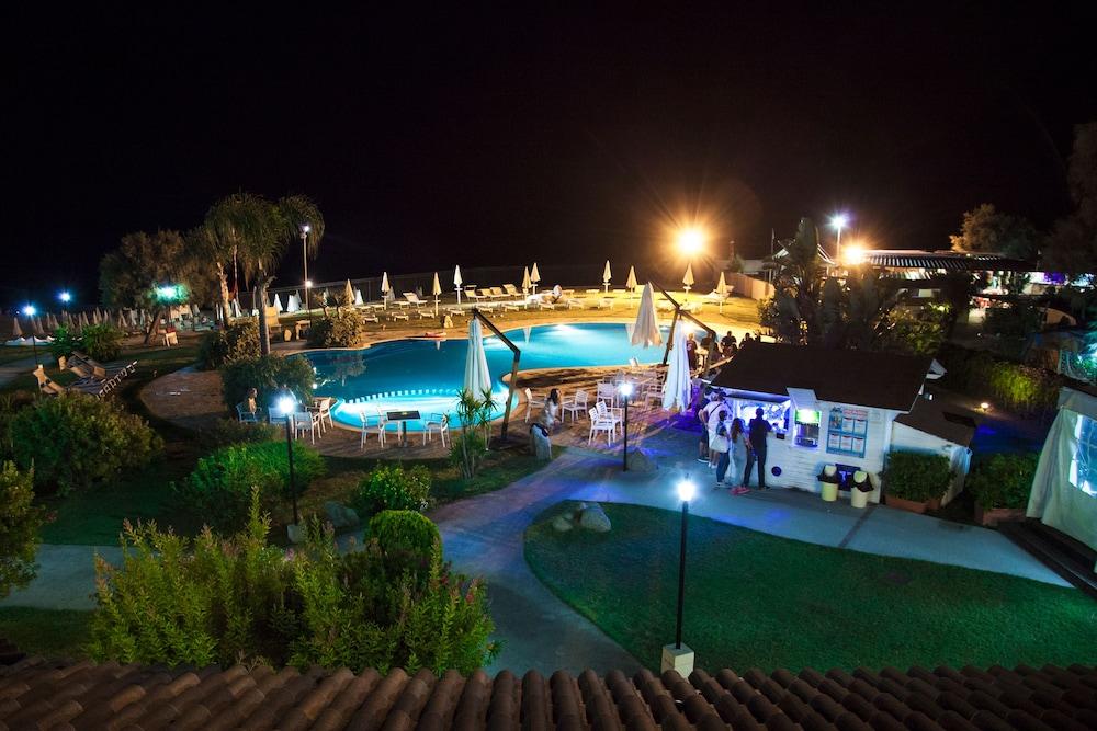 Bv Borgo Del Principe Hotel Zambrone Luaran gambar