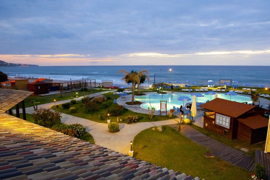 Bv Borgo Del Principe Hotel Zambrone Luaran gambar